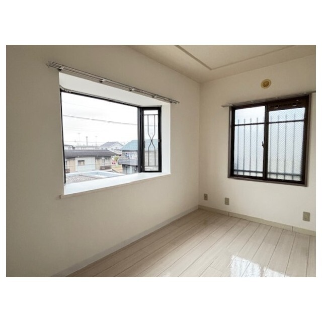 グランメール小嶋 内観