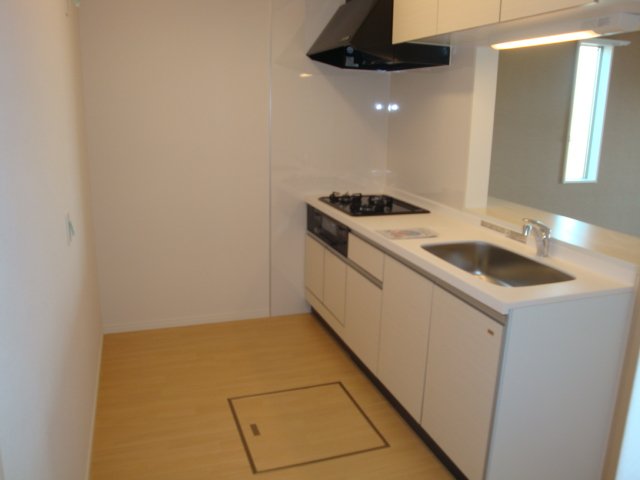 シャトー　ソレイユ システムキッチン