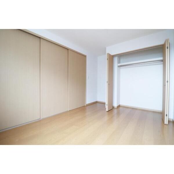 コリーヌ梶ヶ谷303号室 リビング