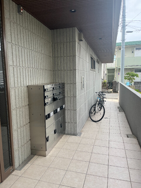 REVEUR　HILL1階 部屋その他