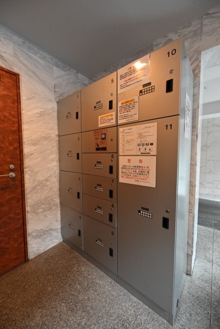 コンシェリア・デュー池袋6階 宅配BOX