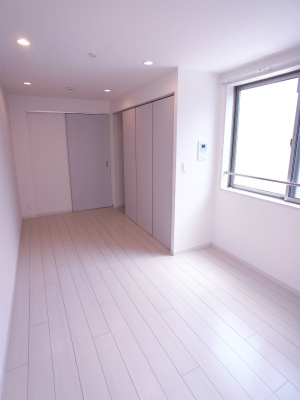 リブリ・グランディール西新井1階 寝室