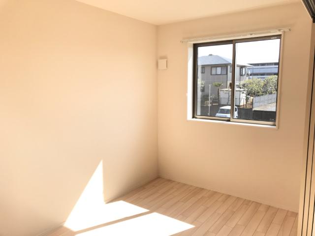 サン・ウイングＣ 洋室①