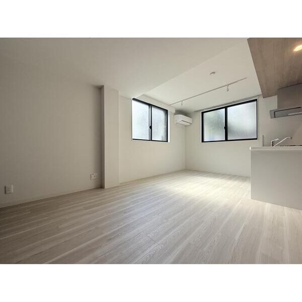 VISTA　MINAMIDAI101号室 リビング