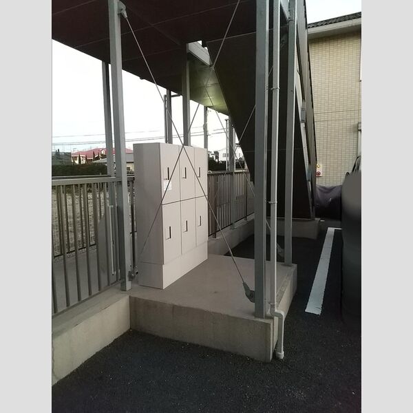 キャッスル冨士 宅配ボックス