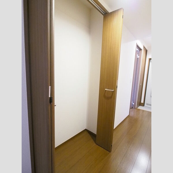 BRYANT PARK　A クローゼット