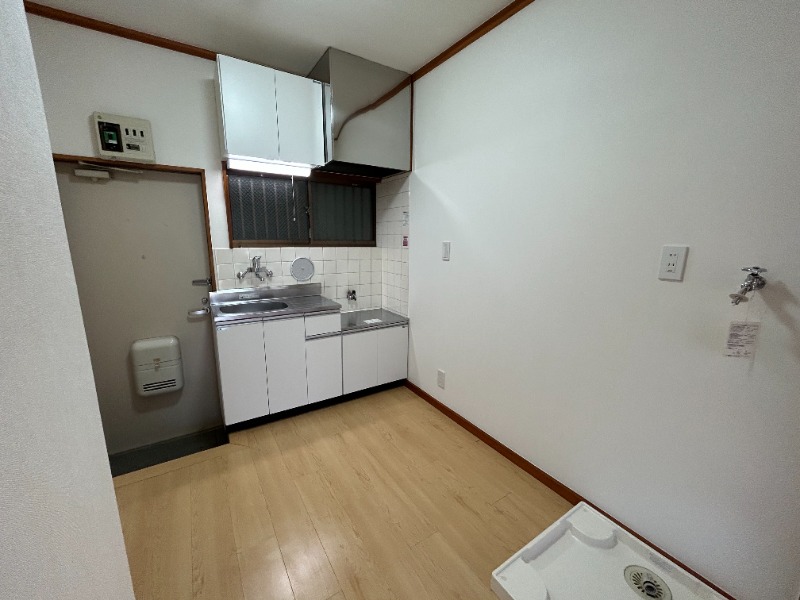 グリーンハイム烏山1階 玄関