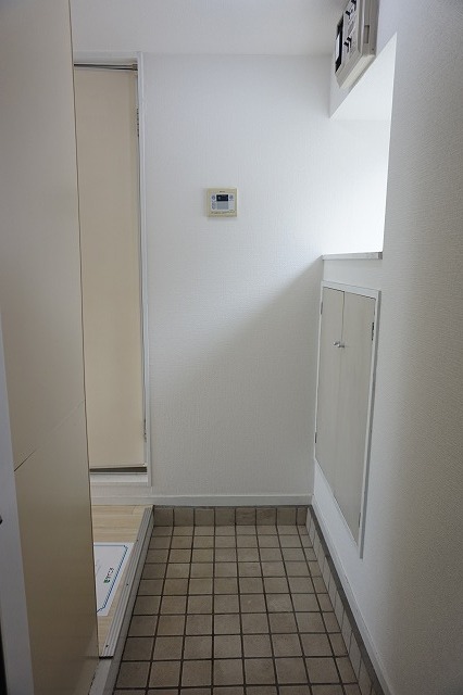 ローズアパート(Q-088)2階 玄関