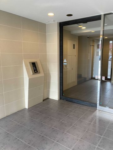 Etervo川崎大師404号室 エントランス