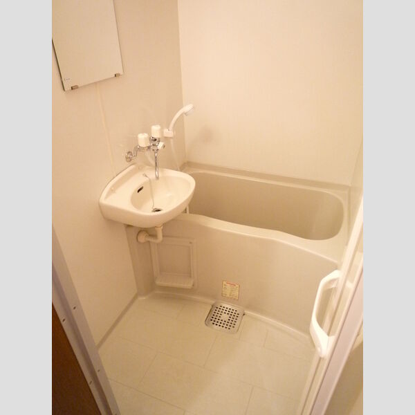 メゾンファインⅢ203号室 浴室