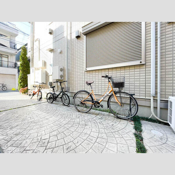 Casa Vert　今戸302号室 駐輪場