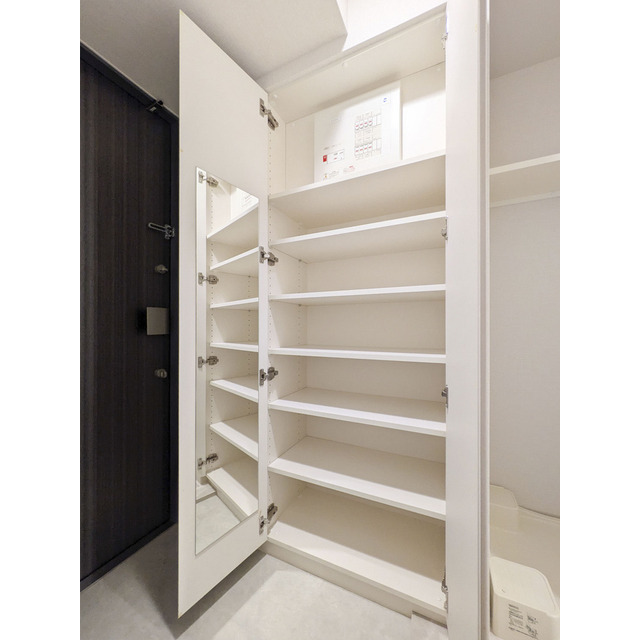 オーパスホームズ川口 内観