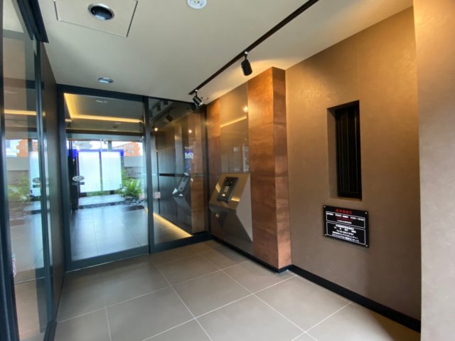 スパシエ東神奈川304号室 ロビー