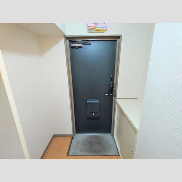 メゾンシャレー 玄関