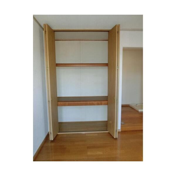 シティハウス東久留米302号室 リビング