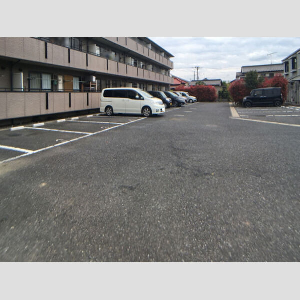 パンプキンハウス206号室 駐車場