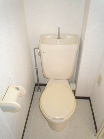 引地台ハイツ0102号室 ※別号室の参考写真です(現況優先・仕様違いの場合あり)