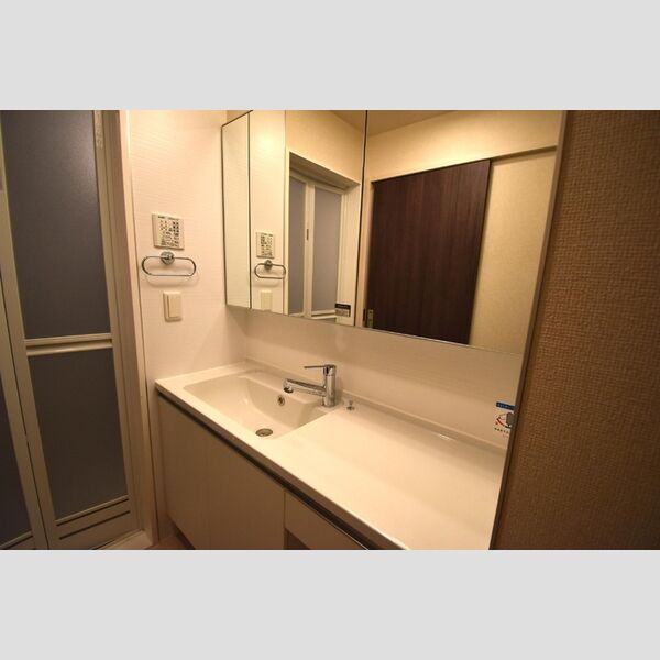 グランメゾン北野 洗髪洗面化粧台