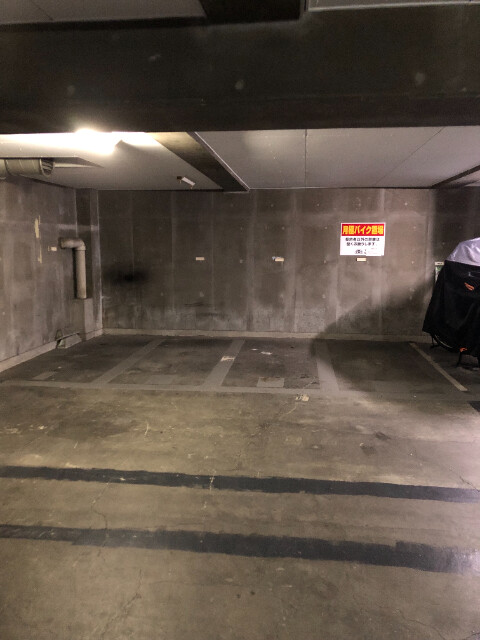 シャガール 駐車場