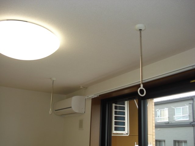 ヤハウェイ　山本202号室 ホスクリーン