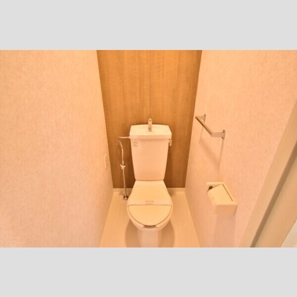 Bellevue参番館302号室 トイレ