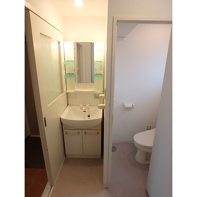 豊ロイヤルマンション401号室 内観