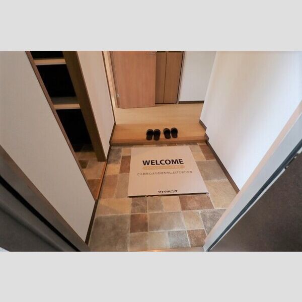 パティエール上本郷 玄関　シューズクロークあり