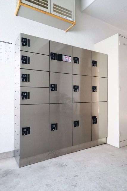 パーク・ノヴァ鶴見2階 宅配ボックス