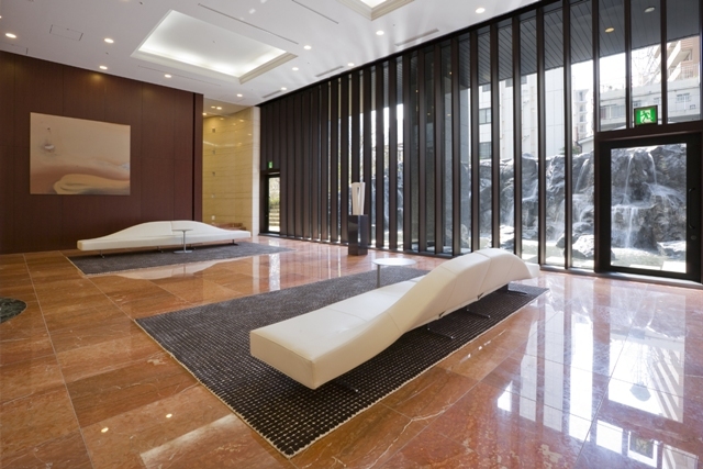 コンシェリア西新宿 ＴＯＷＥＲ’Ｓ ＷＥＳＴ エントランス