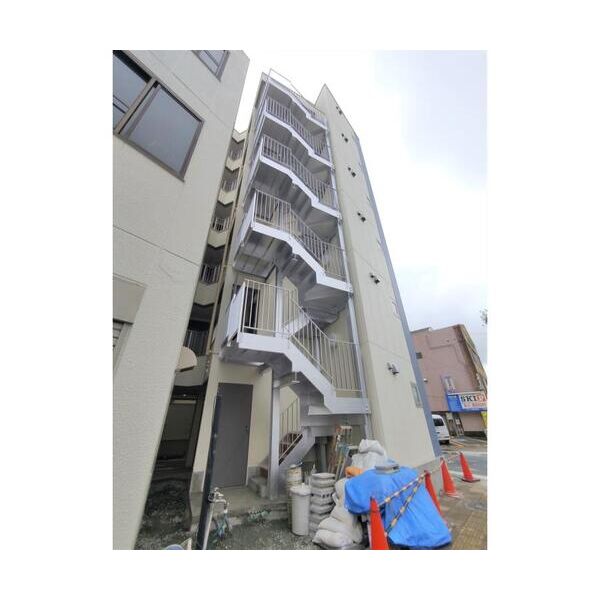 ブルーライトヨコハマ503号室 外観