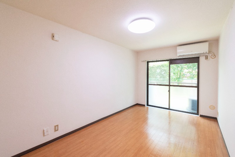 スカイコート府中 リビング