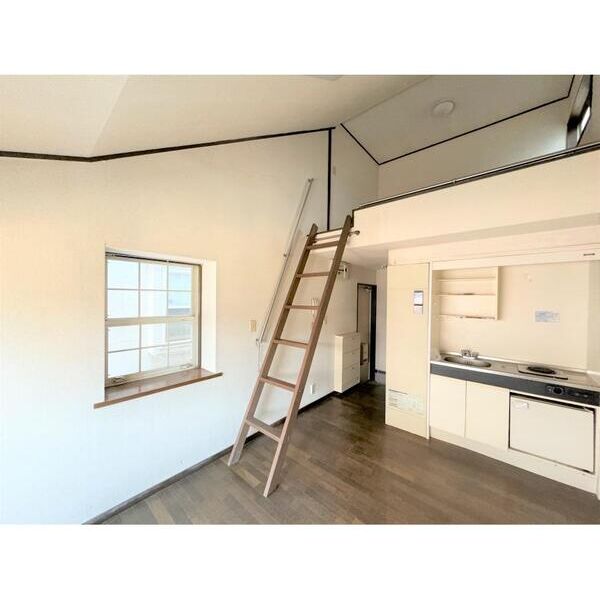 山口コーポラス リビング