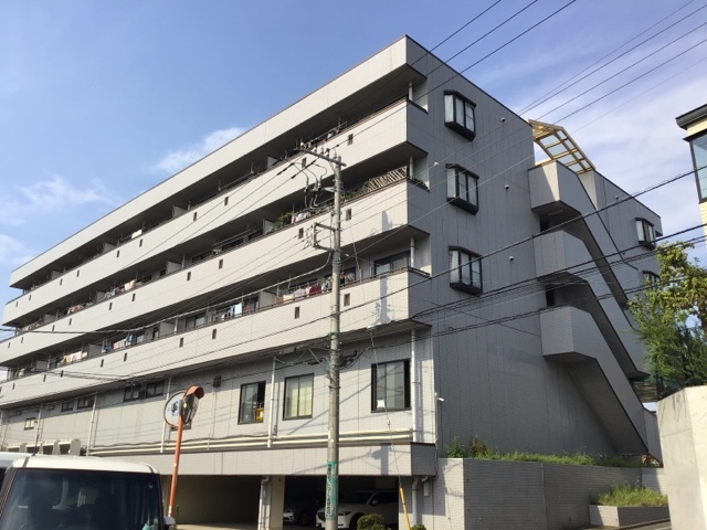 グランデール緑園4階 西側　外観