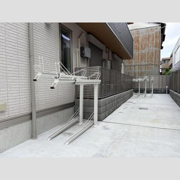 セレスティア西新井Ⅱ 駐輪場