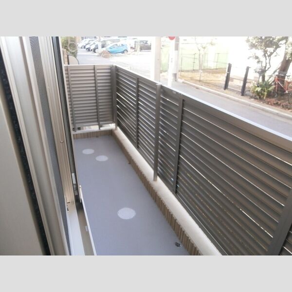 ブランエール白鳥102号室 テラス