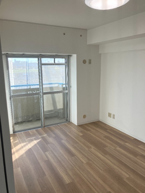 リバーサイドＭＡＫＩＢＡ6階 部屋その他