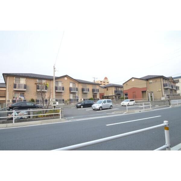 リヴェール市川B棟 外観