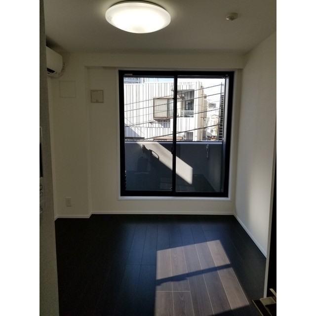 ロアール大塚弐番館2階 リビング