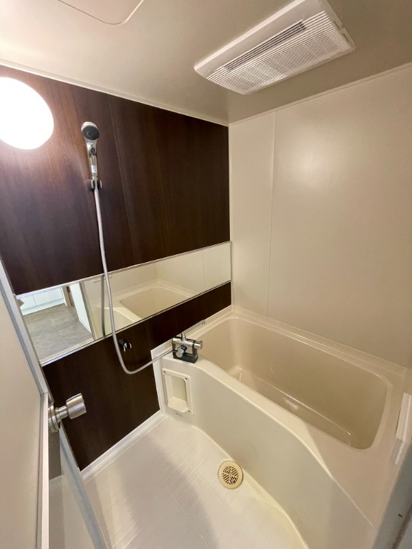 TraValore淵野辺4階 お風呂