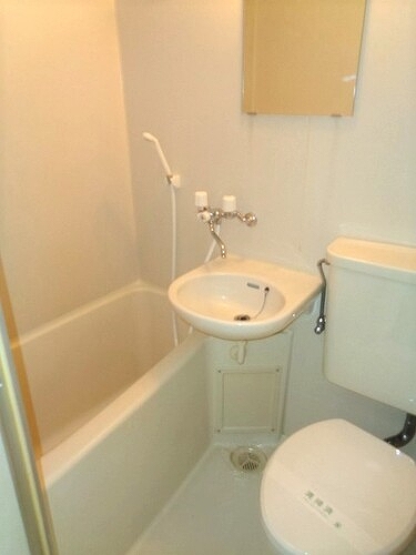 和光ハイツ 3点ユニットバス　※前回募集時2020年1月撮影