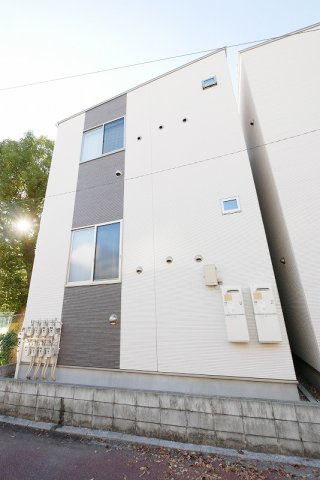 コーポRiN2階 外観