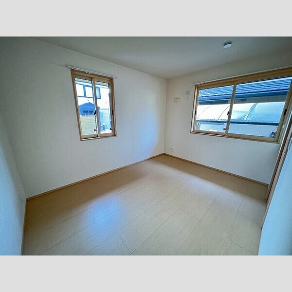 エクセルパーク　B棟101号室 西側洋室