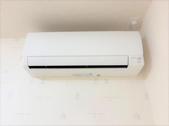 スカイハイ・ウィッシュ105号室 エアコン
