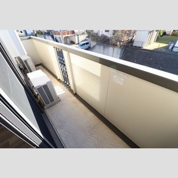 アルカイックシャトー　東館 バルコニー