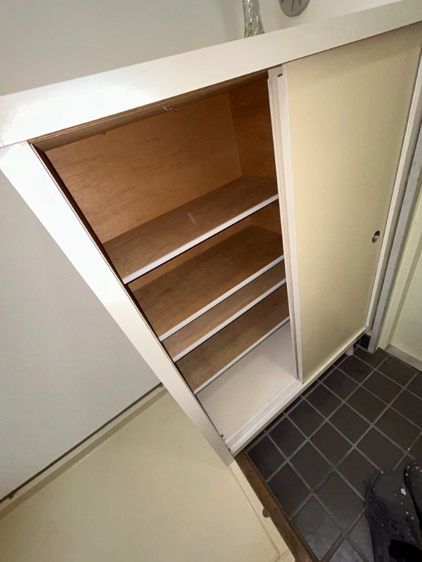 クロノス向ヶ丘2階 収納