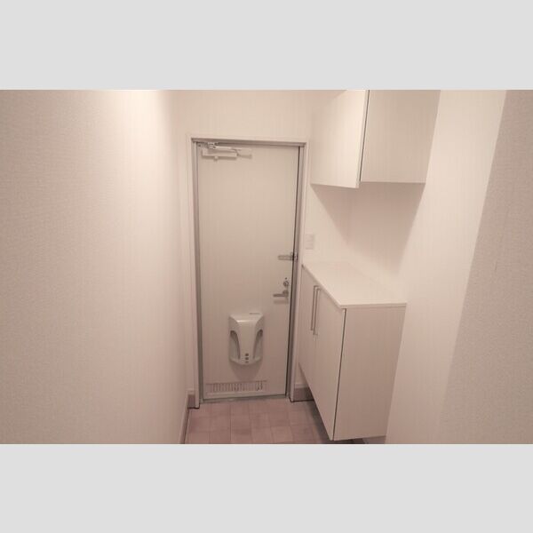 ブリランテレイク 玄関