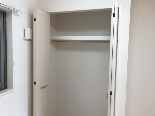 グランドール東山 クローゼット