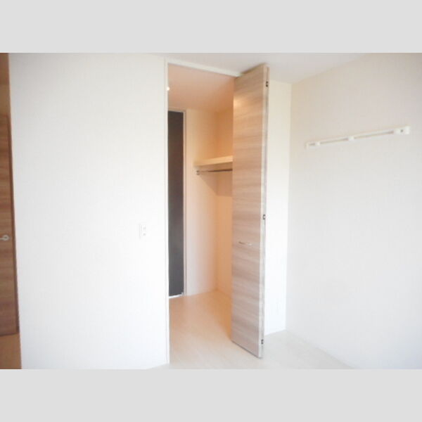 ホーン ハピネス ウォークスルークローゼット