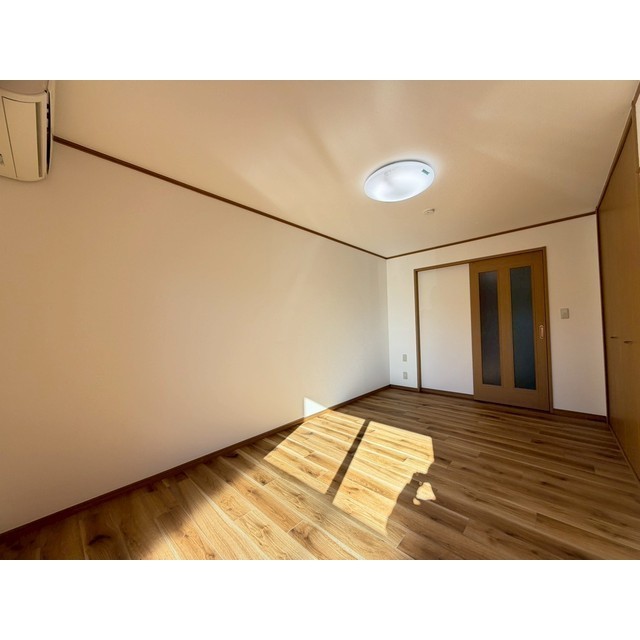 グランデ104号室 リビング