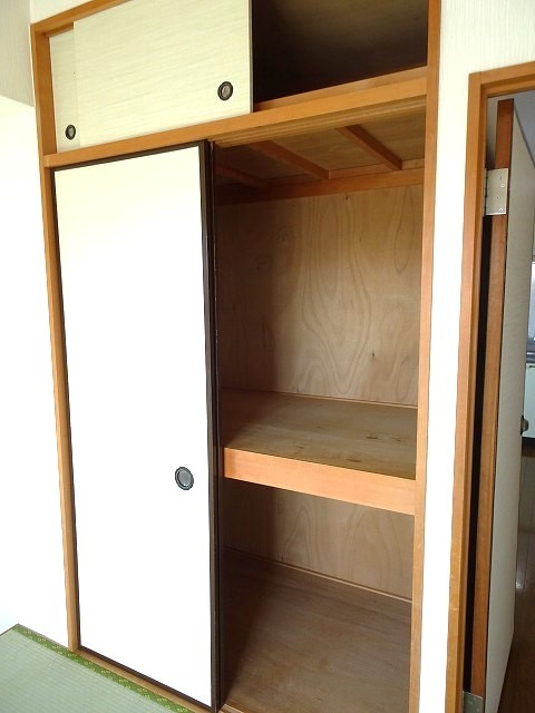 プレンティ(E-170) 収納（和室）